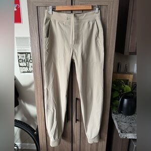 Lululemon ABC Jogger in tan/trench color, size small, great condition
